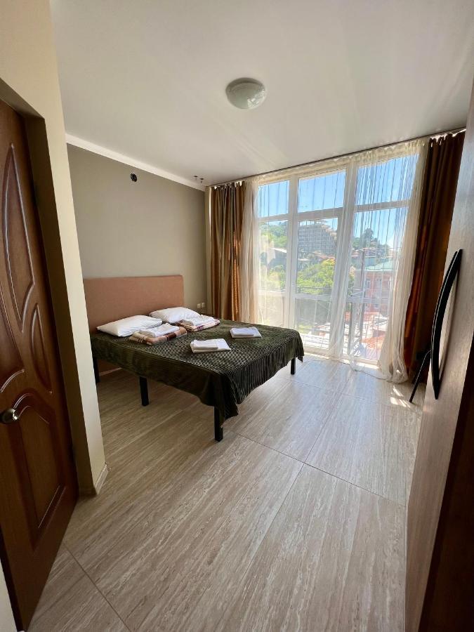 Hotel Golden Gagra Exterior foto
